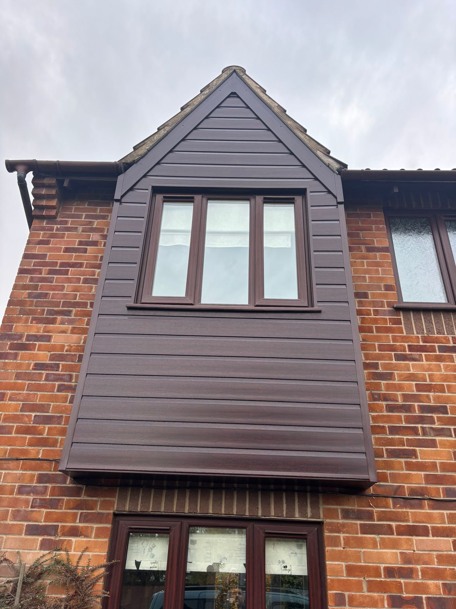 Weather-Worn No More: Cladding & Guttering Upgrade in Lincoln - Image 2